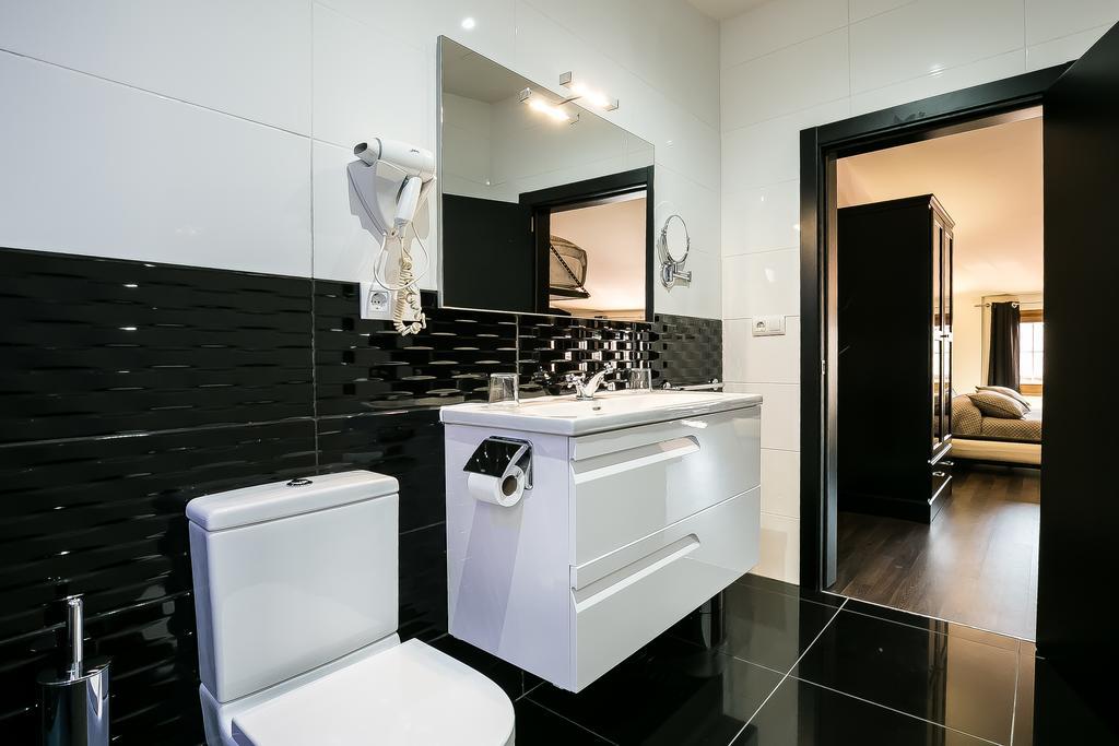 רוזס Hotel Montmar מראה חיצוני תמונה