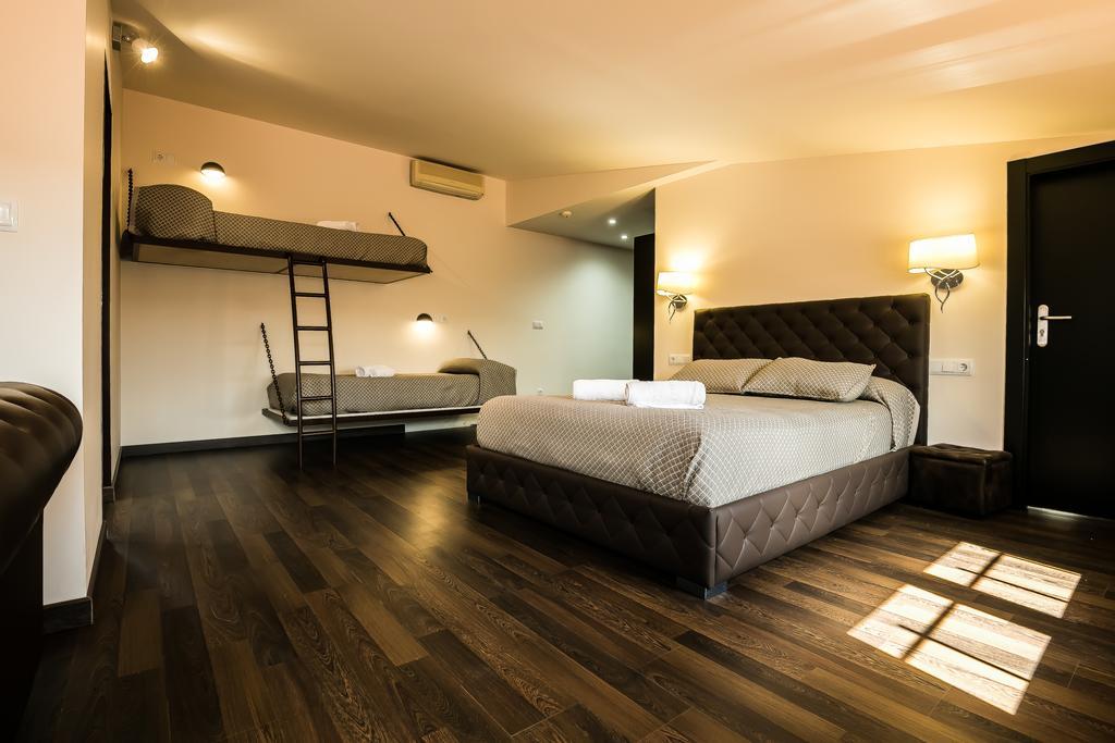 רוזס Hotel Montmar מראה חיצוני תמונה